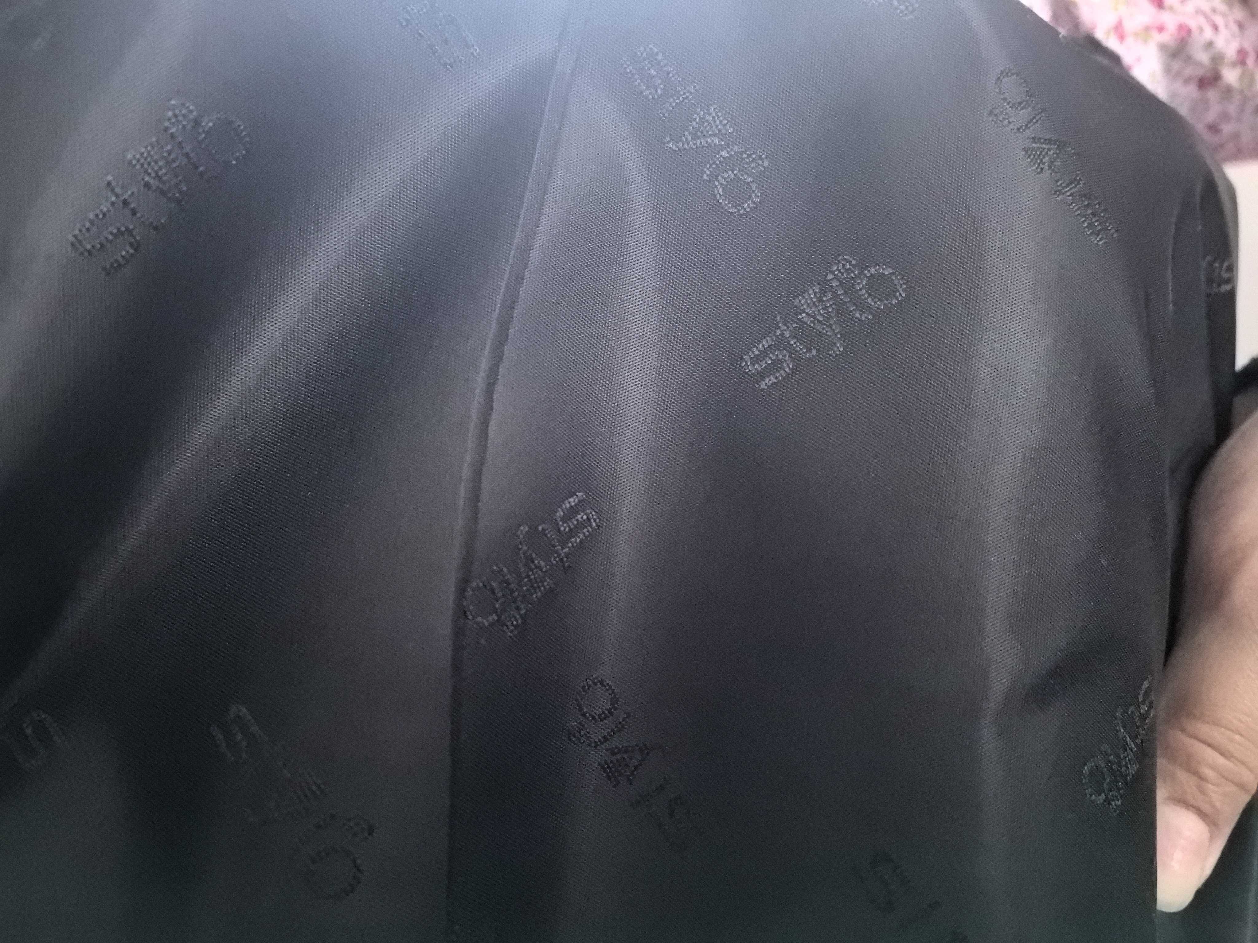 深色里布